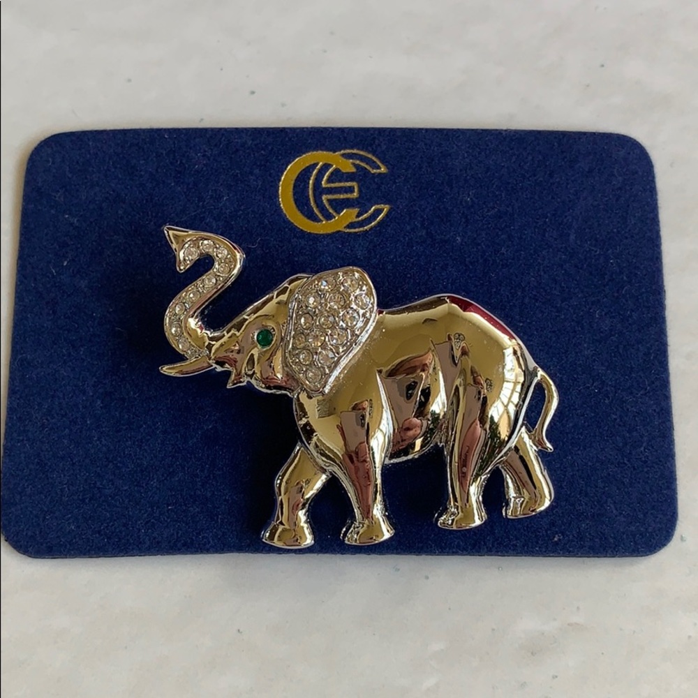 Charmel Elephant Pendant